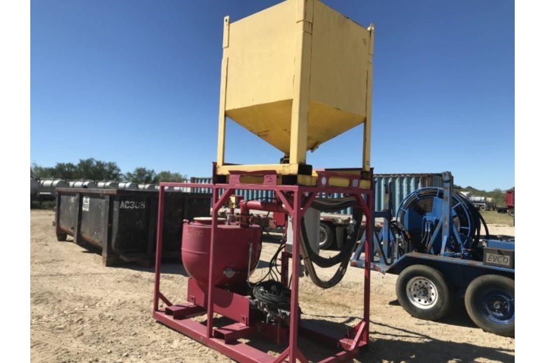 Mixing Unit U-00008 Safe T Mix. Electric Mixing Unit With Hopper. Located I - Image 4 of 7
