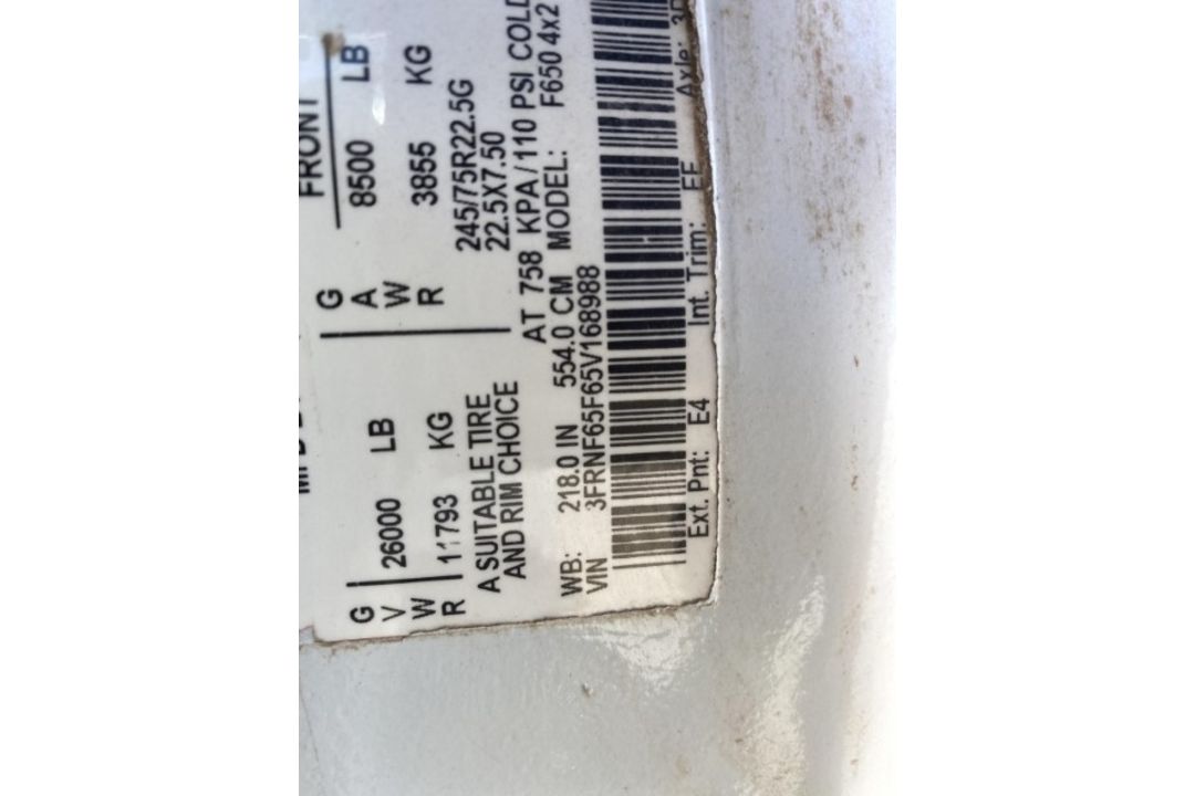 2005 Ford F-650 Cab & Chassis VIN: 3FRNF65F65V168988 Odometer States: 38495 - Image 9 of 9