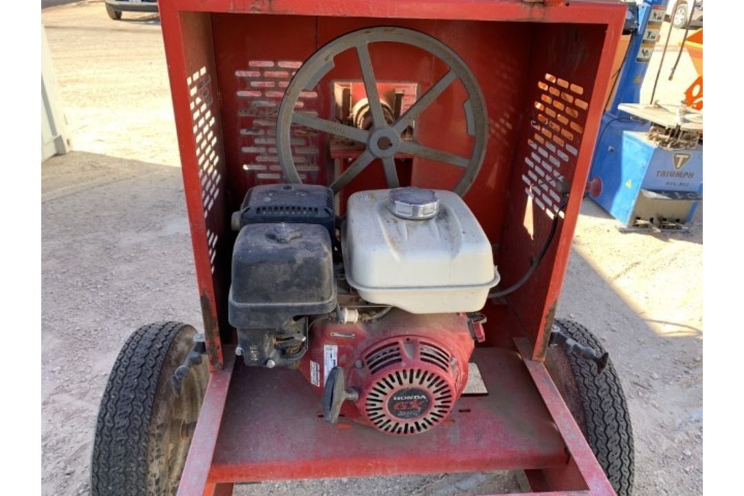 Multiquip Cement mixing unit VIN: A1752003 Color: Red Honda Engine Powered - Image 2 of 3