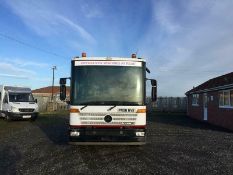 Mercedes Econic 2628