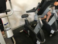 x1 Life fitness Upright exercise bike