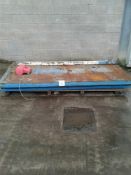 Hydraulic Scissor lift - floor mounted