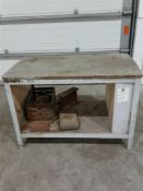 Work desk