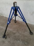 Faro extendable tripod