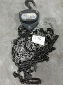 Road crew single point chain hoist