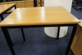 Side table 800mm x 600mm