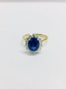 18ct Sapphire and diamnd cluster ring