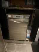 Classeq Commercial Glasswasher