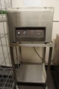 Samnic SV410 stand mounted vacuum packing machine