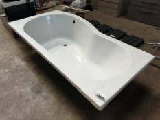 Bath 1680 x 725 (900) mm