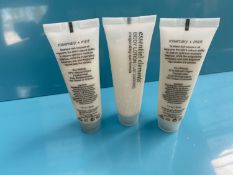 200 x ESSENTIEL ELEMENTS 30ml body lotion