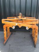 Eichinger brick grab