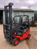 Linde Gas Forklift Truck 2004