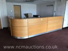 Large L-Shaped Reception Counter