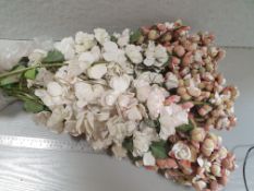 21 xArtificial Holly Hox - Pale pink / white