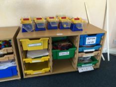 Multi tray storage unit