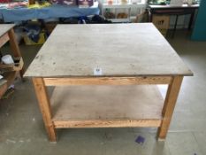 Timber Frame Arts & Craft Work Table