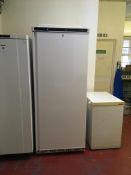 Polar CD614 Upright Fridge
