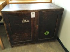 Timber cupboard, 950x500x760mm