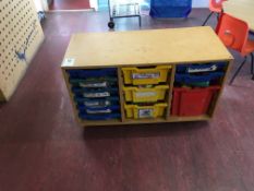 Multi tray storage unit