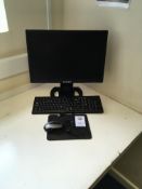 Hyundai P90WV monitor, V7 keyboard, V7 mouse, mouse mat