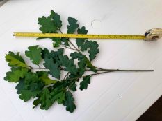 336 pieces Artificial Oak foliage FR - New and unused
