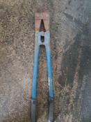 Wire cutters