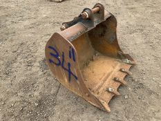 JCB 3CX Bucket. 34 inch