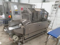 Sandwich cutting machine