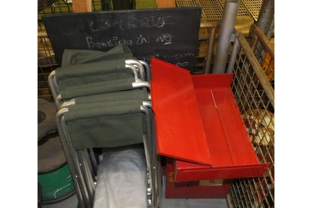 4x Kik Steps, Plastic Cups, Chalk Board, Fire Blanket Boxes, Fold out seats - Image 4 of 4