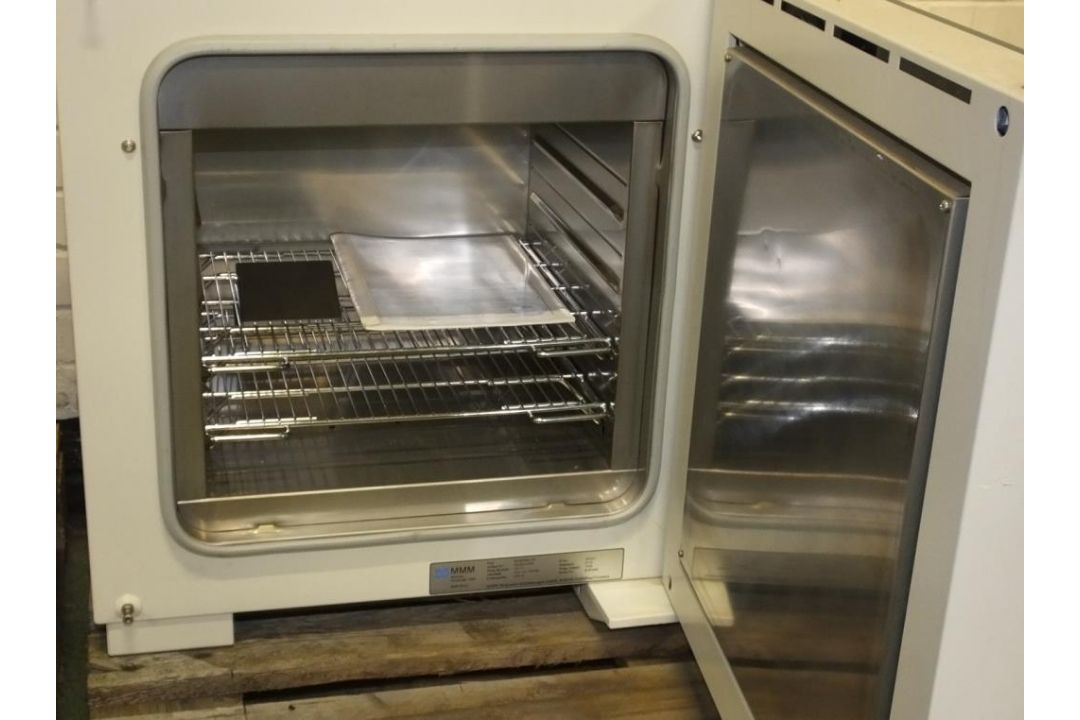 MMM Ecocell Drying Oven - Image 4 of 4