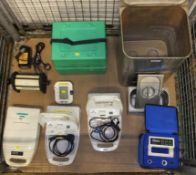HK 2000 Electric Dental Knife, Walker Elec Ltd Ultrasonic Bath, Porta-Neb Portable Nebulis