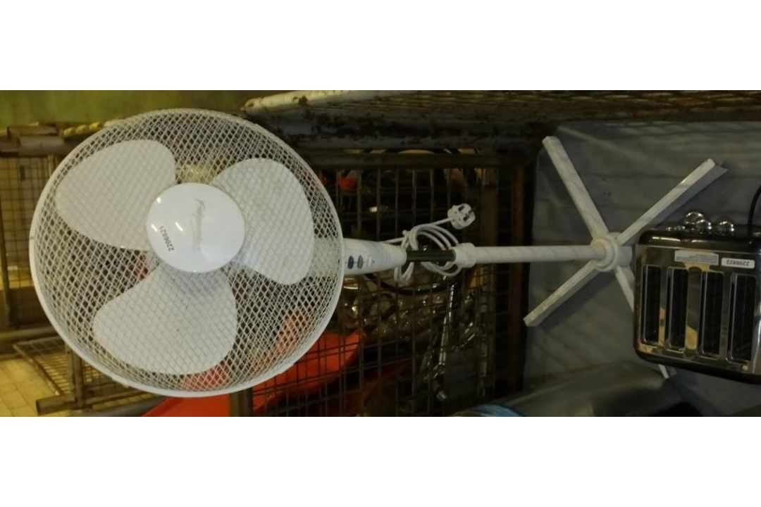 ECO-AIR Air Condition Unit, Winix Water Cooler, Electric Fan Unit, Morphy Richards Toaster - Image 4 of 5