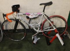 2X2 Training Bike on Frame, shoes, spare wheel, Vuelat wheels, Mad Speed7 wheel