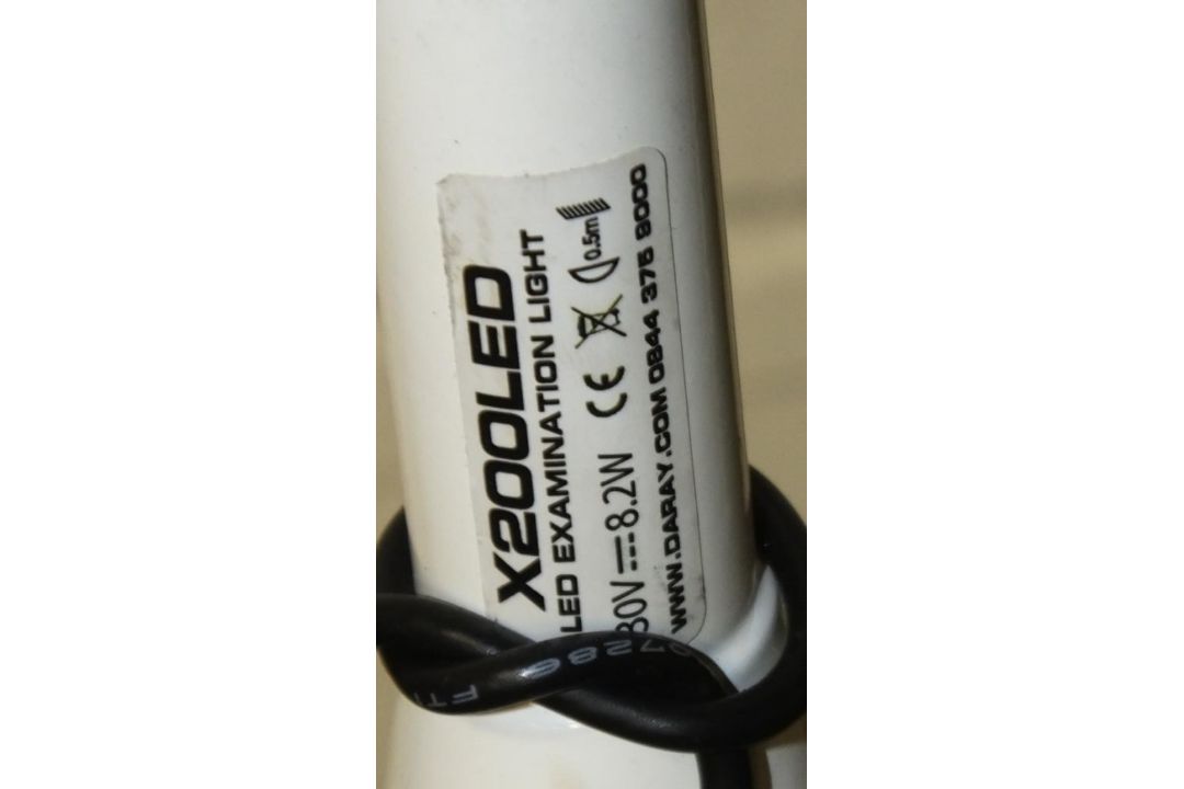 Daray Examination Light Model X210L - Image 3 of 3