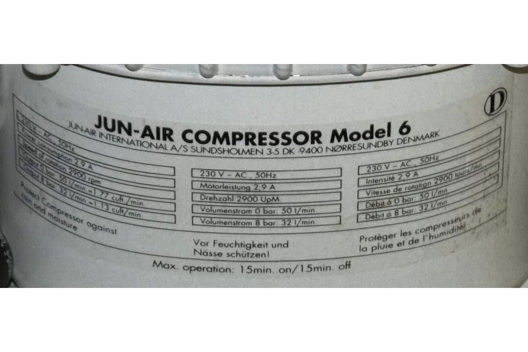 Jun-Air Serial No 596187 Compressor 12.5 Bar 50 Litre Tank - Image 3 of 3