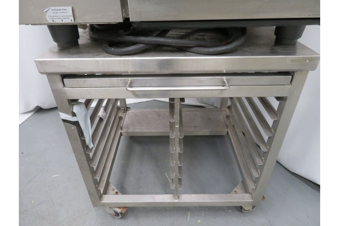 Henny Penny (Rational) SCE101 10 grid combi oven, 3 phase electric - Image 7 of 9