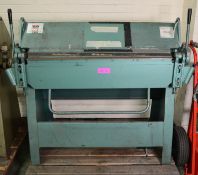 Selson Machine Tool Co Univfolder Model uc 316.