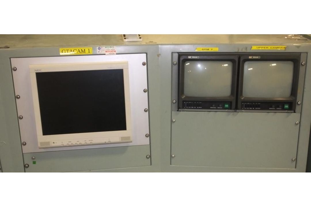 Ex Nuclear Plant Reactor Control / Monitoring System - Image 18 of 25