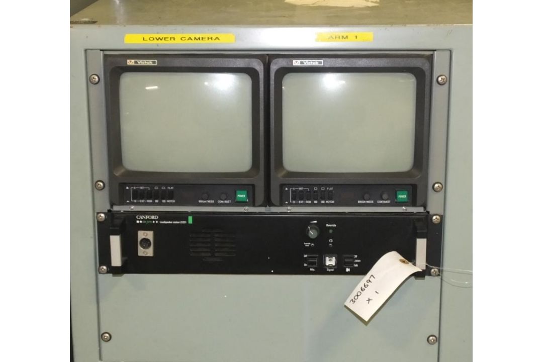 Ex Nuclear Plant Reactor Control / Monitoring System - Image 16 of 25
