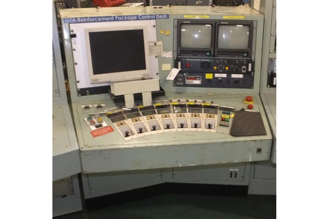 Ex Nuclear Plant Reactor Control / Monitoring System - Image 7 of 25