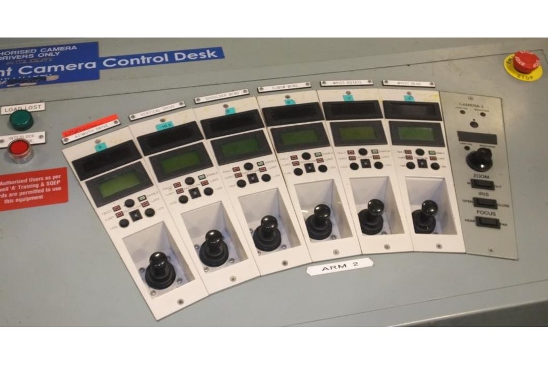 Ex Nuclear Plant Reactor Control / Monitoring System - Image 19 of 25
