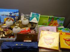 HOUSEHOLD & MIXED ITEMS, a parcel