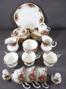 ROYAL ALBERT COUNTRY ROSES, approximately 25 pieces