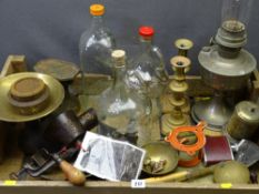 VINTAGE WOODEN CRATE containing kitchen collectables and brassware