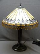 TIFFANY STYLE MODERN TABLE LAMP & SHADE, 59cms approx H E/T