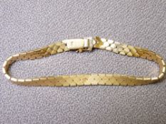 CONTINENTAL 750 STAMPED SNAKE LINK BRACELET, 19.8grms gross