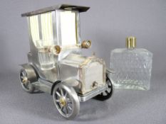 NOVELTY DRINKS HOLDER in the shape of an old fashioned car
