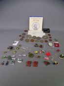 VINTAGE ROBERTSONS GOLLY & OTHER COLLECTABLE BADGES & PINS with a small quantity of coinage