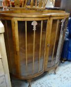 VINTAGE MAHOGANY STANDING DISPLAY CABINET, 116cms H x 31cms D x 114cms L